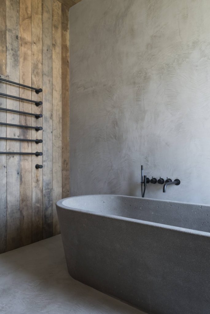 Why Using Microcement And Concrete In The Bathroom Is A Great Idea - How To Make Polished Concrete Shower Walls