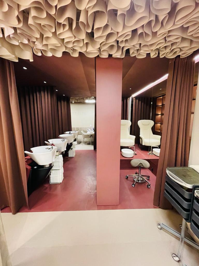 Microcement in the Ruby Blue hairdressing salon [photos]